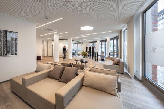 Slider image (3) Hafen International: Premier Aesthetic Medical Center in Germany